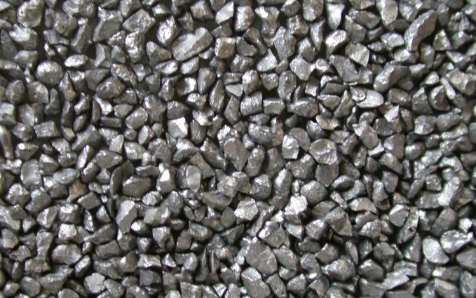 Granalla angular o de arista viva